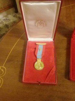Похищенные из дома Ованнеса Чекиджяна памятные медали и икона обнаружены: предъявлено обвинение (Фото)