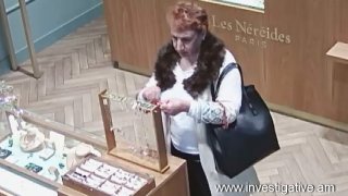 Գողություն զարդերի առևտրի կետից (լուսանկարներ, տեսանյութ)