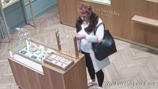 Գողություն զարդերի առևտրի կետից (լուսանկարներ, տեսանյութ)