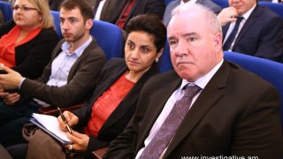 Международная научно-практическая конференция на тему “Расследование преступлений с участием несовершеннолетних” (Фото)