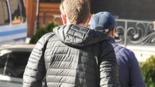 Քննություն է տարվում՝ պարզելու լրագրողի գործունեությանը խոչընդոտած անձանց ինքնությունը. Ովքեր ճանաչում են լուսանկարներում պատկերված անձանց, խնդրում ենք հայտնել քննչական մարմնին (լուսանկարներ)