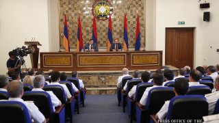 Վարչապետը Քննչական կոմիտեի անձնակազմին է ներկայացրել ՔԿ նորանշանակ նախագահ Հայկ Գրիգորյանին (լուսանկարներ)