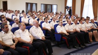 Премьер-министр представил аппарату Следственного комитета новоназначенного председателя СК Гайка Григоряна (Фото)