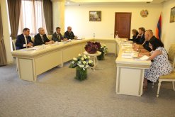 RA IC Deputy Chairman Artur Ghambaryan Received Delegation of EC Office to Yerevan (photos)