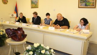 RA IC Deputy Chairman Artur Ghambaryan Received Delegation of EC Office to Yerevan (photos)