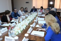 Meeting-Discussion with Members of Public Monitoring Group Held at Investigative Committee (photos) 