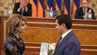 Քննչական կոմիտեի դեպարտամենտի ղեկավար Արամ Նիկոյանը շնորհավորել է դեպարտամենտի աշխատակիցներին՝ մասնագիտական տոնի կապակցությամբ (լուսանկարներ)