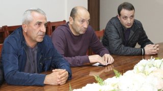 Deputy Chairman of RA Investigative Committee Samvel Avetisyan Received Citizens Affected by «Levon Amirkhanyan» LLC's Activity (photos)