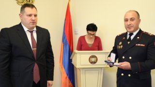 Chairman of Investigative Committee Granted Titles to IC Employees (photos)