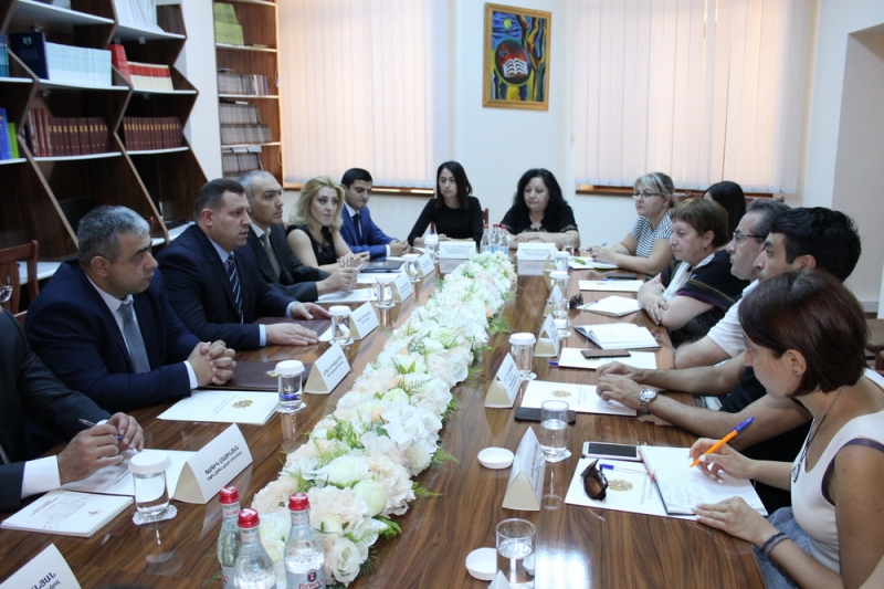 Leaders of Investigative Committee Met Public Monitoring Group (Photos) 