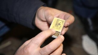 ԻԻՀ  երկու քաղաքացի կալանավորվել է՝ ապօրինի կերպով թմրամիջոց ձեռք բերելու, պահելու և իրացնելու մեղադրանքով (լուսանկարներ, տեսանյութ)