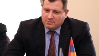 Chairman of Investigative Committee Received Delegation Headed by U.S. Embassy’s International Narcotics and Law Enforcement Program Director (Photos)