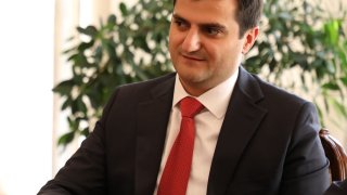 Քննչական կոմիտեի նախագահն ընդունել է ԱՄՆ դեսպանության թմրամիջոցների դեմ պայքարի և իրավապահ համագործակցության ծրագրի տնօրենի գլխավորած պատվիրակությանը (լուսանկարներ)