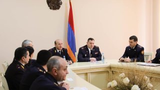 Քննչական կոմիտեի նախագահն ամփոփել է Երևան քաղաքի քննչական վարչության և ԵՔՔՎ հինգ քննչական բաժինների կողմից 2018 թվականի ընթացքում կատարված աշխատանքները (լուսանկարներ)