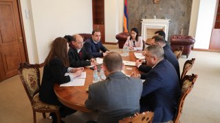 ՔԿ նախագահն ընդունել է «ԷԼԱՐԴ» ընկերության տնօրենին (լուսանկարներ)