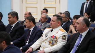 ՀՀ նախագահի նստավայրում տեղի է ունեցել հանդիսավոր ընդունելություն՝ նվիրված ՀՀ Սահմանադրության օրվան. ՔԿ նախագահին շնորհվել է արդարադատության երրորդ դասի պետական խորհրդականի դասային աստիճան (լուսանկարներ)