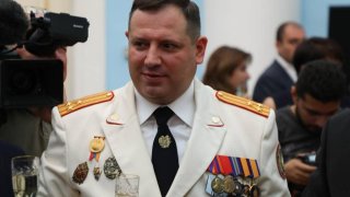 ՀՀ նախագահի նստավայրում տեղի է ունեցել հանդիսավոր ընդունելություն՝ նվիրված ՀՀ Սահմանադրության օրվան. ՔԿ նախագահին շնորհվել է արդարադատության երրորդ դասի պետական խորհրդականի դասային աստիճան (լուսանկարներ)