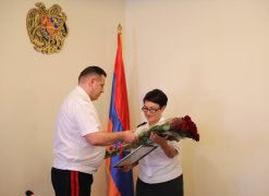 Chairman of Investigative Committee Awarded a Number of Police Officers (photos)