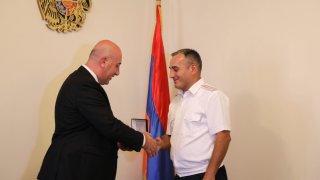 Chairman of Investigative Committee Awarded a Number of Police Officers (photos)