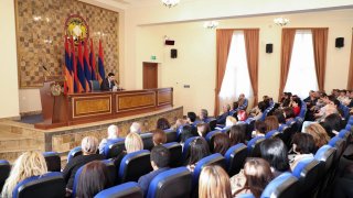 ՔԿ գլխավոր քարտուղարն աշխատանքային խորհրդակցություն է անցկացրել (լուսանկարներ)