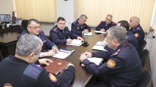 ՀՀ ՔԿ նախագահ Հայկ Գրիգորյանի հանձնարարությամբ՝ ՔԿ զինվորական քննչական գլխավոր վարչությունում տեղի է ունեցել խորհրդակցություն՝ վերջին շրջանում բանակում արձանագրված մահվան ելքով դեպքերի առթիվ քննվող քրեական գործերով (լուսանկարներ)