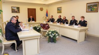 ՀՀ քննչական կոմիտեում տեղի է ունեցել կոլեգիայի նիստ՝ կոռուպցիոն բնույթի քրեական գործերի քննության արդյունավետությանը վերաբերող հարցերի շուրջ (լուսանկարներ)