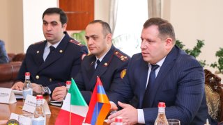 ՀՀ ՔԿ նախագահ Հայկ Գրիգորյանն ընդունել է Հայաստանում Իտալիայի փոխդեսպան Աննառոզա Կոլանջելոյին և ՌԴ-ում ու ՀՀ-ում Իտալիայի դեսպանատանը Իտալիայի ֆինանսական գվարդիայի կցորդ, բրիգադի գեներալ՝ Մաուրիցիո Մուսկառային (լուսանկարներ)