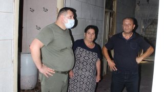 Председатель СК РА Гайк Григорян посетил Тавушскую область для организации следствия по уголовным делам, возбужденным по фактам нарушения ВС Азербайджана режима прекращения огня, и для руководства осмотрами мест происшествия (фото)