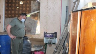 Председатель СК РА Гайк Григорян посетил Тавушскую область для организации следствия по уголовным делам, возбужденным по фактам нарушения ВС Азербайджана режима прекращения огня, и для руководства осмотрами мест происшествия (фото)