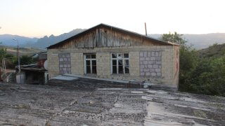 В Следственном комитете РА возбуждены 30 уголовных дел по фактам нарушения вооруженными силами Азербайджана режима прекращения огня и обстрела мирного населения из различных видов вооружения (фотографии)