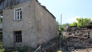 По факту грубого нарушении ВС Азербайджана режима прекращения огня, обстрелов из вооружения различного калибра мирного населения ряда населенных пунктов Тавушской области, армянских боевых опорных пунктов в СК РА возбуждено еще 7 уголовных дел(фотографии)