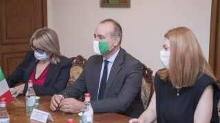 ՀՀ քննչական կոմիտեի նախագահն ընդունել է ՀՀ-ում Իտալիայի արտակարգ և լիազոր դեսպանին (լուսանկարներ)