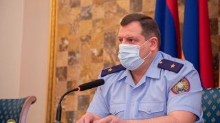 Employees of Investigative Committee Preparing for Conscription; Consultation in Investigative Committee (photos)