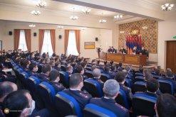 Председатель Следственного комитета Гайк Григорян представил личному составу нового заместителя Аргишти Кярамяна
