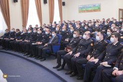 Председатель Следственного комитета Гайк Григорян представил личному составу нового заместителя Аргишти Кярамяна
