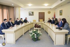 RA Investigative Committee and “Center for Criminalistic Examination” of Yerevan Gladzor University Enter into Agreement (photos)