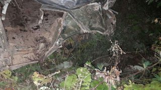 «ՈւԱԶ»-ը, կորցնելով կառավարումը, հայտնվել է ձորում. կա մեկ զոհ (լուսանկարներ)