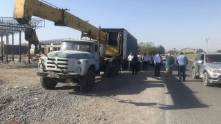 Վերամբարձ կռունկ ավտոմեքենայի վարորդի կողմից հետընթաց կատարելու ժամանակ 65-ամյա տղամարդը վրաերթի է ենթարկվել (լուսանկարներ)