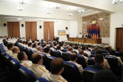 “I Attach Importance to Efficient Preliminary Investigation of Criminal Cases on Circumstances of 44 Days of War”; Prime Minister Visited Investigative Committee (photos)