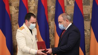 “I Attach Importance to Efficient Preliminary Investigation of Criminal Cases on Circumstances of 44 Days of War”; Prime Minister Visited Investigative Committee (photos)