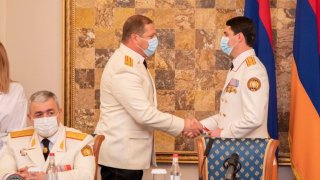 Քննչական կոմիտեի ծառայողի օրվա և համակարգի կազմավորման 7-րդ տարեդարձի կապակցությամբ կոմիտեի մի շարք աշխատակիցներ արժանացել են տարբեր պարգևների և խրախուսանքների (լուսանկարներ)