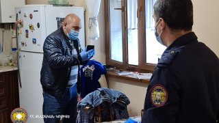 Ամուսինը ձերբակալվել է՝ կնոջ սպանության կասկածանքով (տեսանյութ, լուսանկարներ)