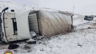 Մահվան ելքով ճանապարհատրանսպորտային պատահար՝ Երևան-Մեղրի ավտոճանապարհին (տեսանյութ, լուսանկարներ)