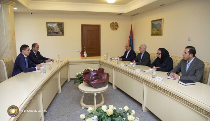 Председатель Следственного комитета РА Аргишти Кярамян принял Чрезвычайного и Полномочного Посла Исламской Республики Иран в РА (фото)