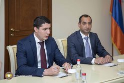 Председатель Следственного комитета А.Кярамян принял делегацию Следственного комитета Арцаха (фото)