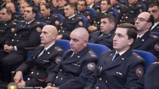 По случаю Дня служащего Следственного комитета ряд сотрудников комитета удостоились различных наград и поощрений (фото)