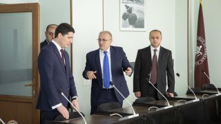 Председатель Следственного комитета РА А. Кярамян посетил Академию юстиции (фотографии)