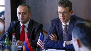 Следственный комитет РА принял участие в форуме, направленном на уголовно-правовую борьбу с семейным насилием и посягательством на несовершеннолетних (видео, фото) 