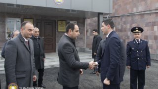ՀՀ քննչական կոմիտեի նախագահի մասնակցությամբ տեղի է ունեցել ՀՀ ՔԿ Արմավիրի մարզի քննչական վարչության և Վաղարշապատի քննչական բաժնի նոր վարչական շենքերի բացման արարողությունը (տեսանյութ, լուսանկարներ)