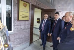 ՀՀ քննչական կոմիտեի նախագահի մասնակցությամբ տեղի է ունեցել ՀՀ ՔԿ Արմավիրի մարզի քննչական վարչության և Վաղարշապատի քննչական բաժնի նոր վարչական շենքերի բացման արարողությունը (տեսանյութ, լուսանկարներ)